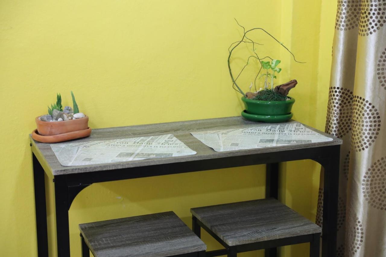 Interpartie Hotel (Adults Only) Bangkok Bagian luar foto