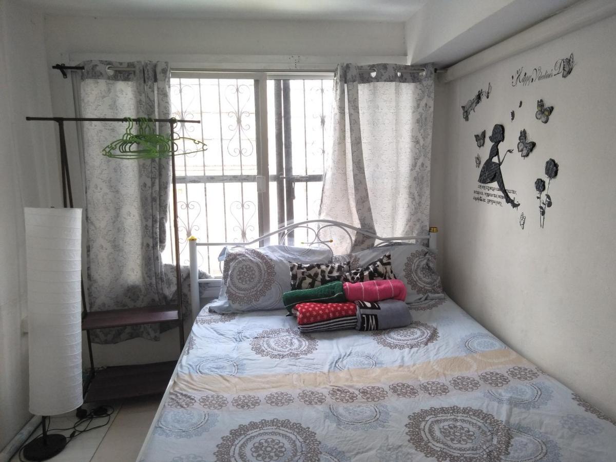 Interpartie Hotel (Adults Only) Bangkok Bagian luar foto
